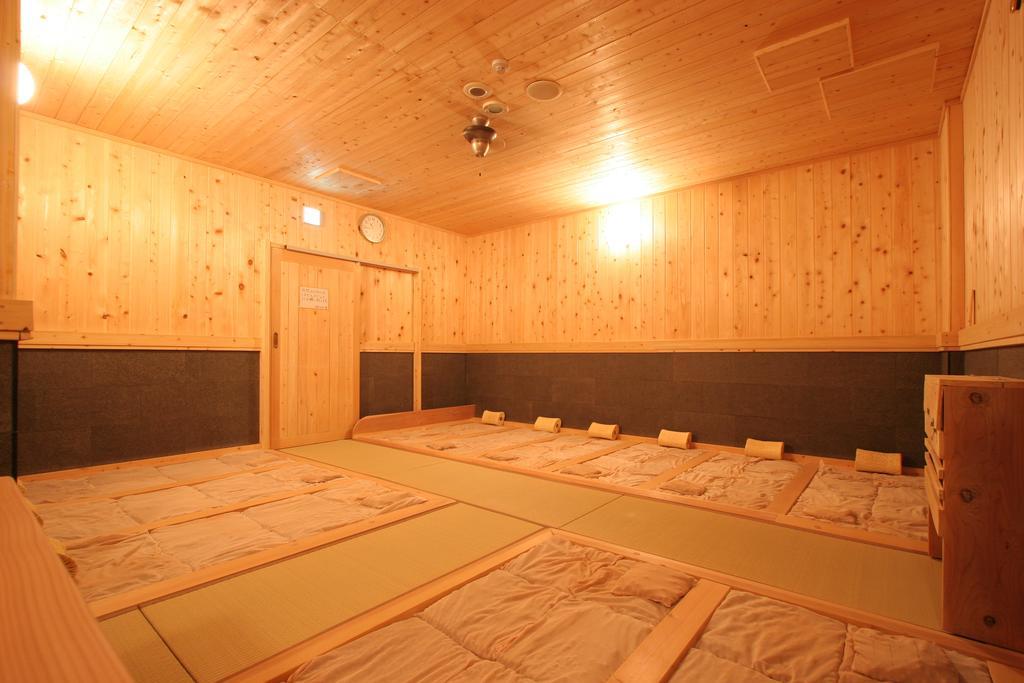 Capsule Inn Kinshicho Tokyo Exterior photo