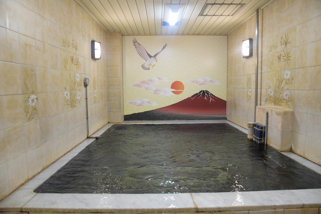 Capsule Inn Kinshicho Tokyo Exterior photo