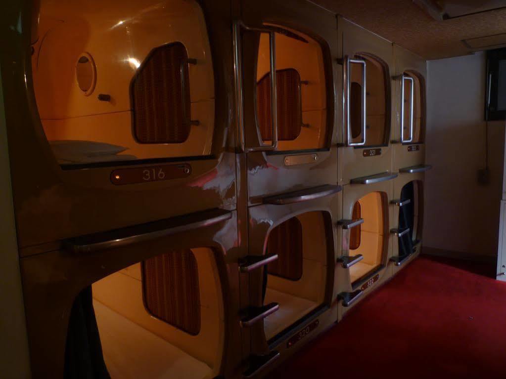 Capsule Inn Kinshicho Tokyo Exterior photo