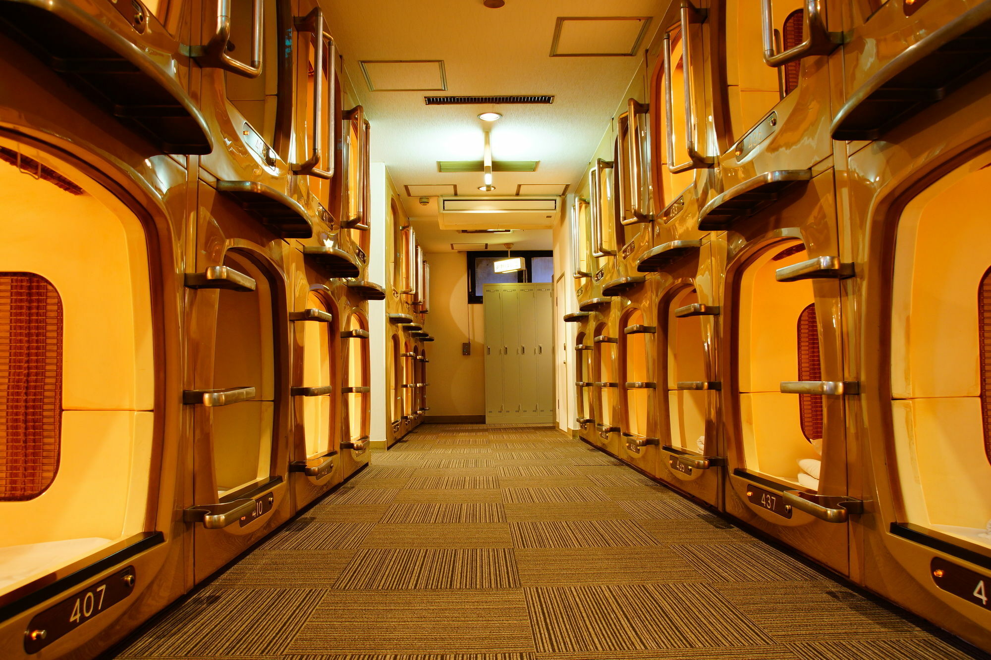 Capsule Inn Kinshicho Tokyo Exterior photo
